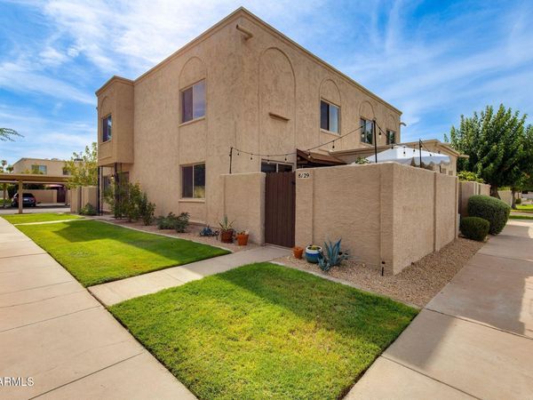 8129 E GLENROSA Avenue, Scottsdale, AZ 85251