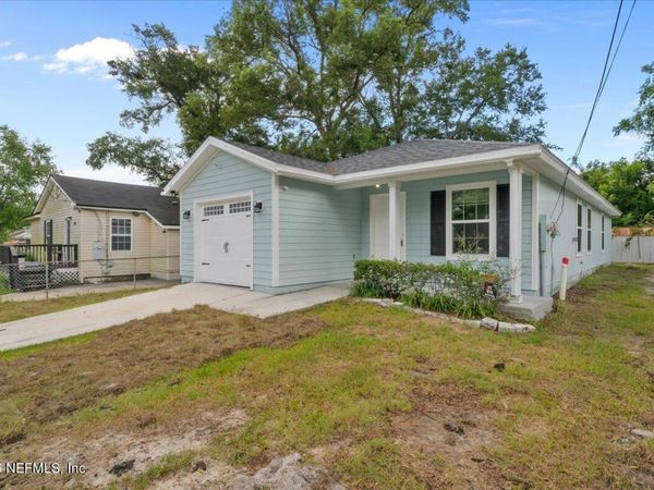 916 WAYNE Street, Jacksonville, FL 32208