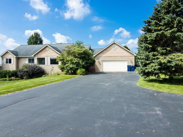 859 Shamrock Lane, Traverse City, MI 49696