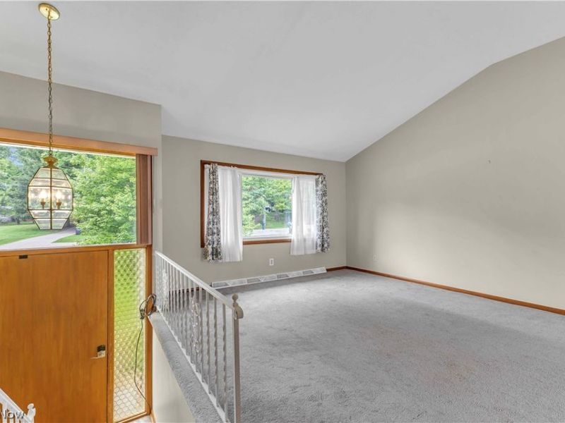 7059 Filip Boulevard, Independence, OH 44131 Photo 5