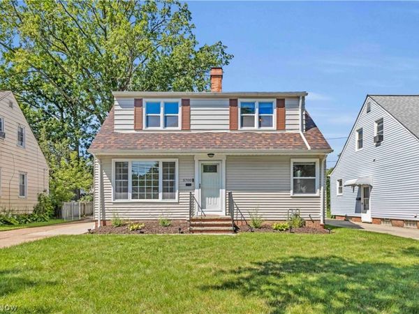 5700 E 141st Street , Maple Heights, OH 44137