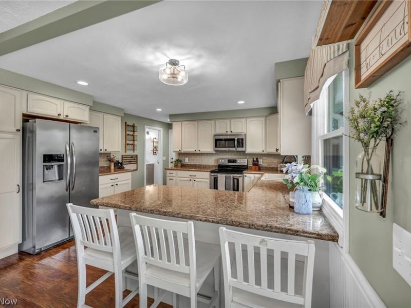 6934 Center Street NE, Hartville, OH 44632 Photo 11