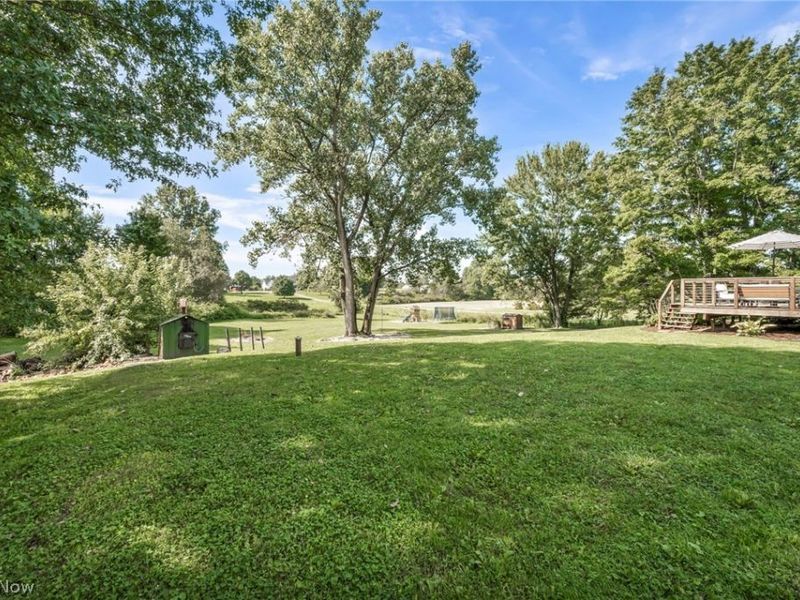 6934 Center Street NE, Hartville, OH 44632 Photo 32