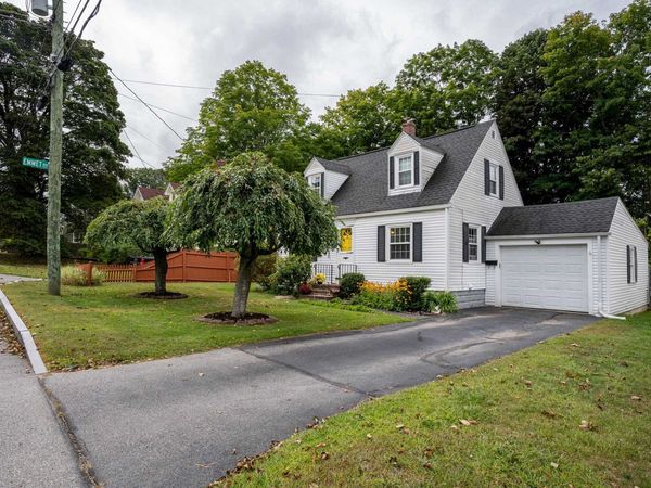 3 Birchwood Place, Dover, NH 03820