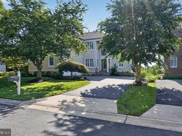 19816 BETHPAGE, ASHBURN, VA 20147