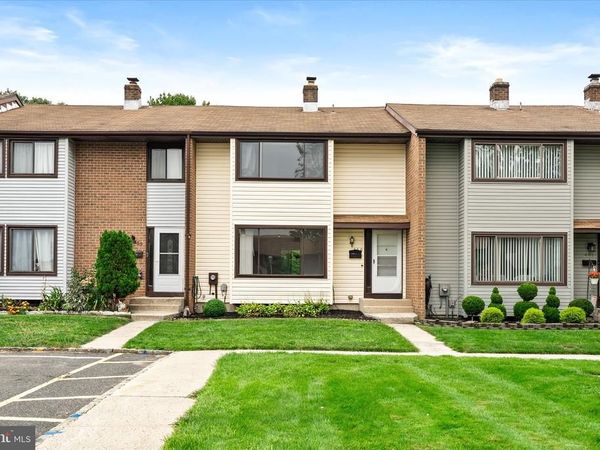 460 FAIRFIELD ROAD, EAST WINDSOR TWP, NJ 08520