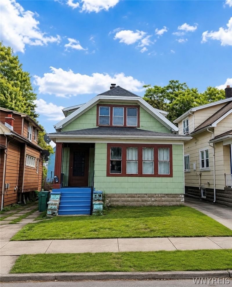 87 Fernhill Avenue, Buffalo, NY 14215 Main Photo
