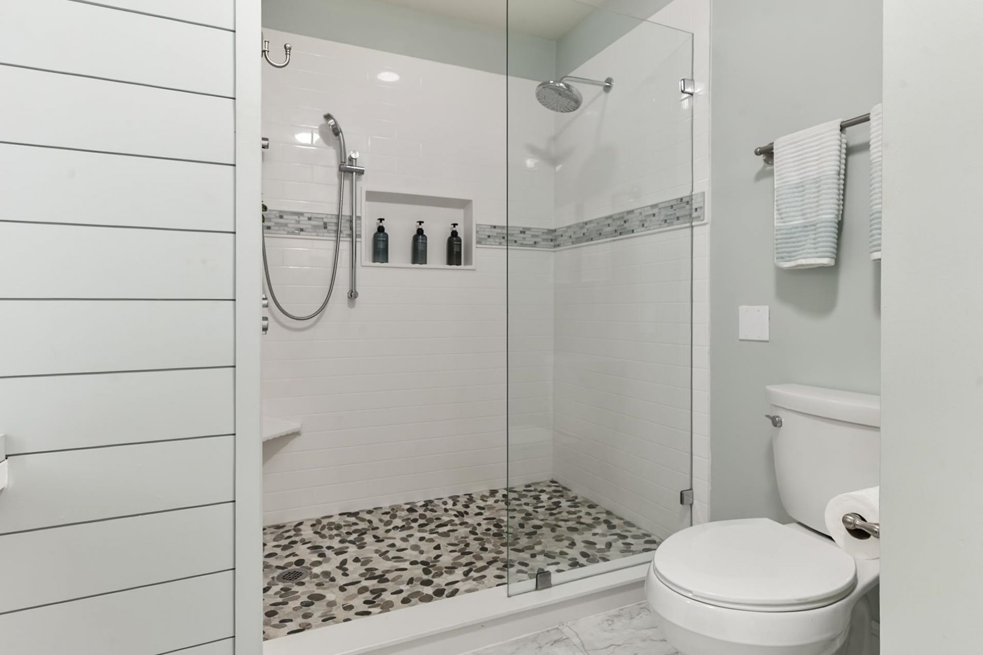 249 Venice Way  Photo 28