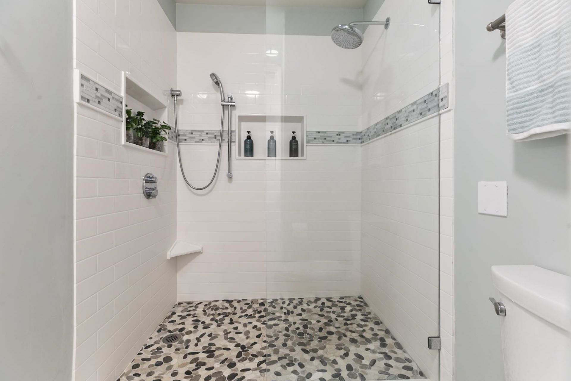 249 Venice Way  Photo 29