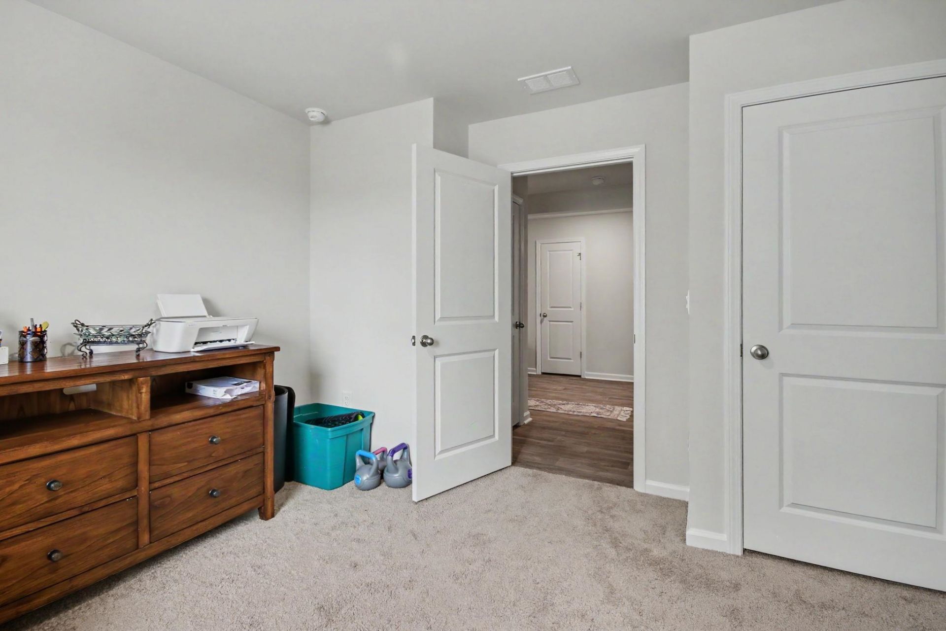 309 Acosta Circle  Photo 14