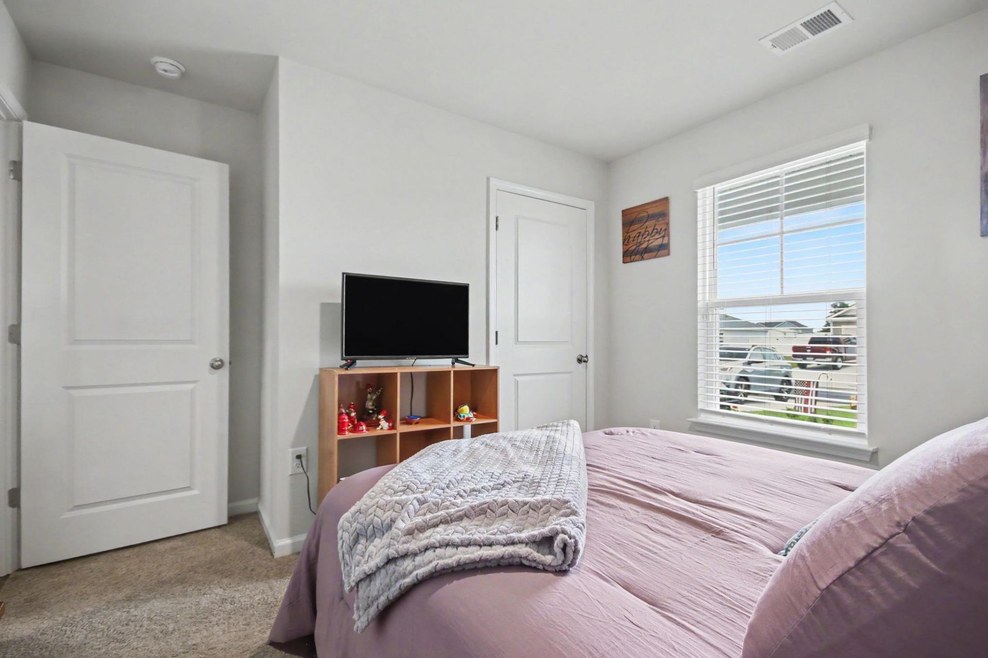 309 Acosta Circle  Photo 7