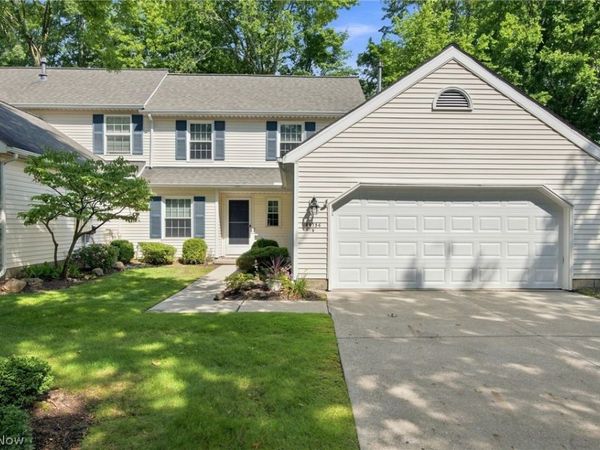 34756 Parkview Lane , Unit B, Willoughby, OH 44094