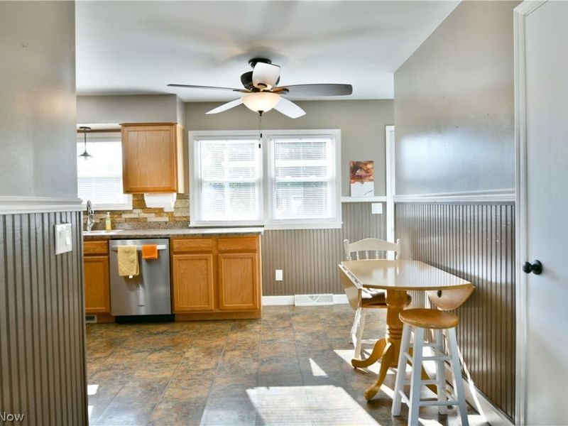 602 Cedar Drive, Cortland, OH 44410 Photo 14