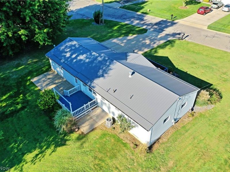 602 Cedar Drive, Cortland, OH 44410 Photo 5