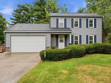 9911 Jamaica Drive, Fort Wayne, IN 46825