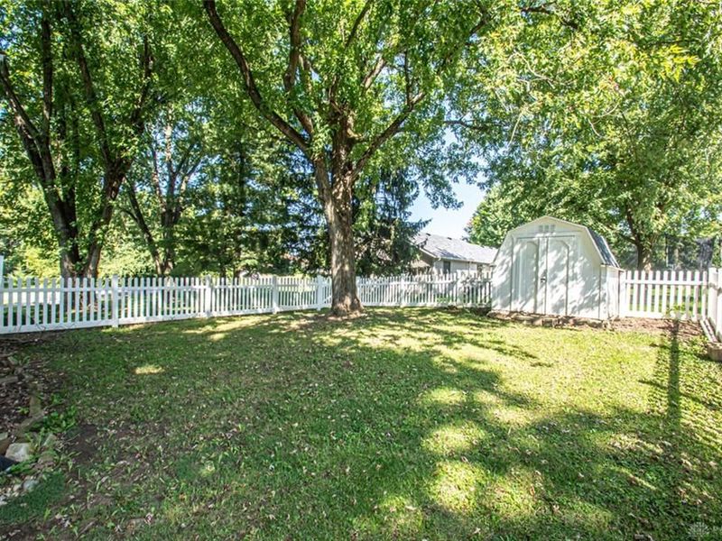 132 Valhalla Drive, Eaton, OH 45320 Photo 19