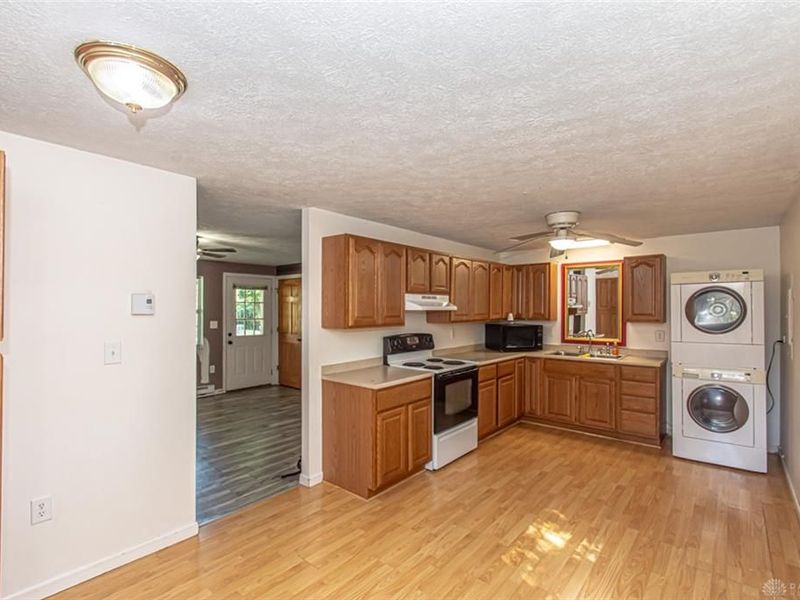 132 Valhalla Drive, Eaton, OH 45320 Photo 7