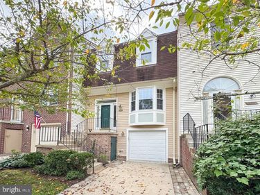 8111 SQUIRREL RUN ROAD, SPRINGFIELD, VA 22152