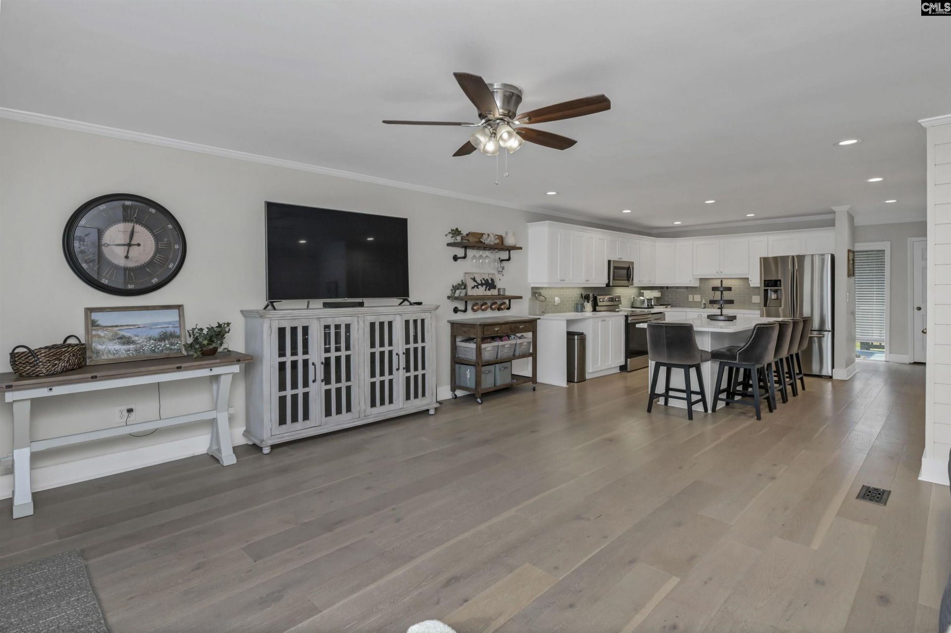 301 Harbor Heights Drive  Photo 10