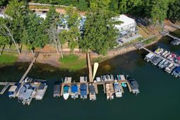 301 Harbor Heights Drive  photo 4
