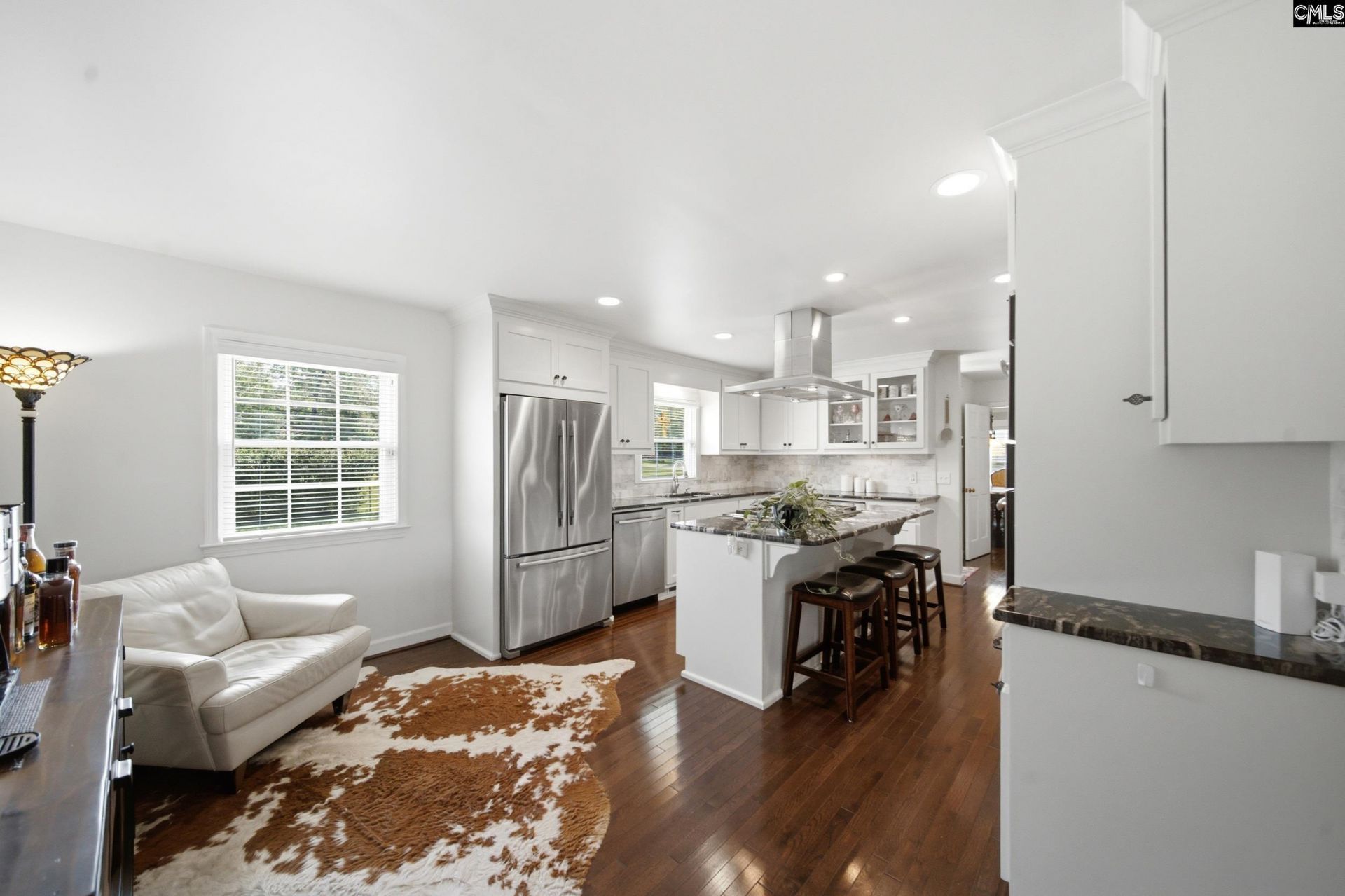 11 Park Shore Drive N Photo 19