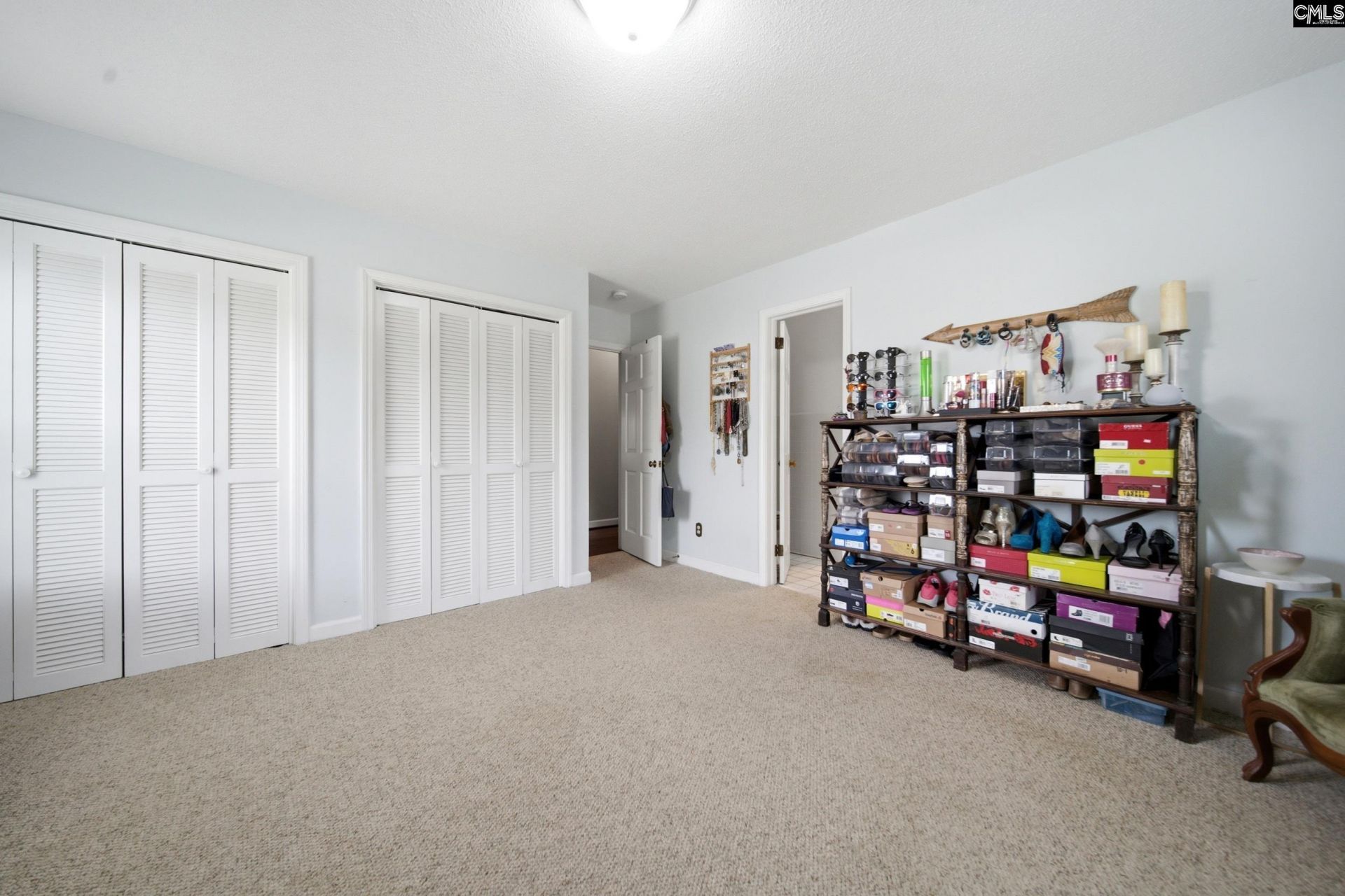 11 Park Shore Drive N Photo 29