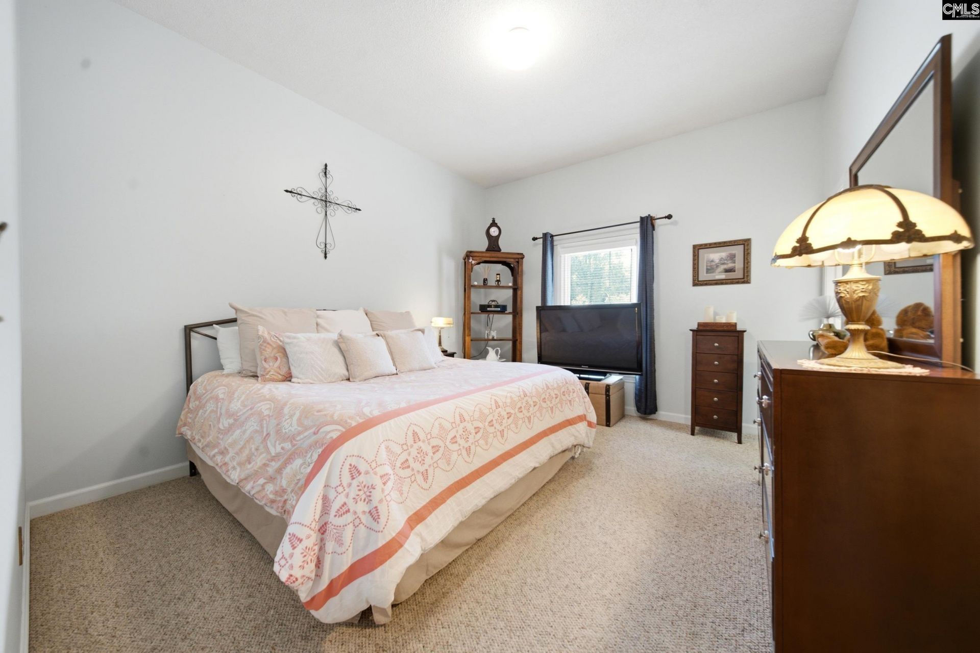 11 Park Shore Drive N Photo 30