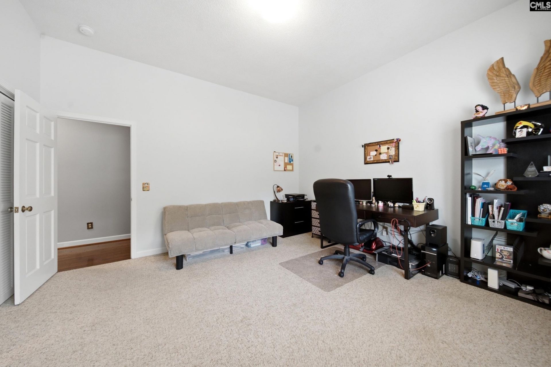 11 Park Shore Drive N Photo 35