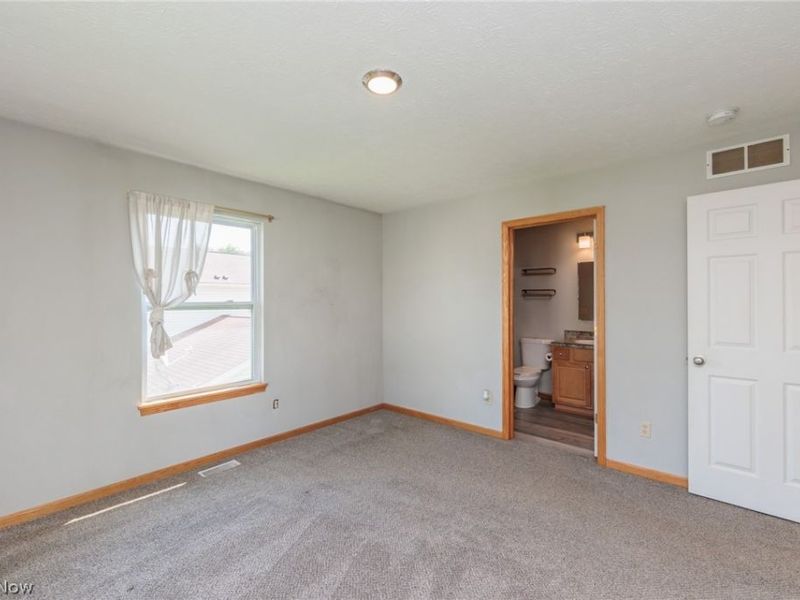 711 Bisson Avenue, Akron, OH 44307 Photo 18