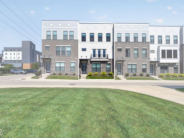 9728 Junction Station, Fishers, IN 46037