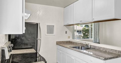 705 Jamaica Avenue, Unit APT 4, Reno, NV 89502 Photo