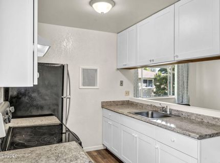 705 Jamaica Avenue, Unit APT 4, Reno, NV 89502 Photo