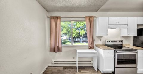 705 Jamaica Avenue, Unit APT 4, Reno, NV 89502 Photo