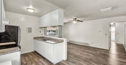 705 Jamaica Avenue, Unit APT 4, Reno, NV 89502 Photo
