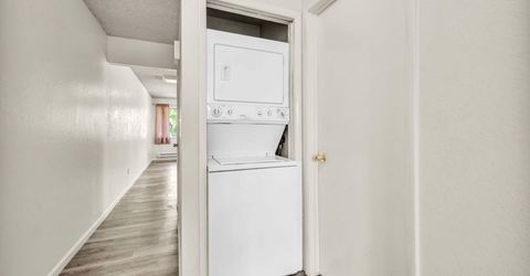 705 Jamaica Avenue, Unit APT 4, Reno, NV 89502 Photo