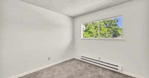 705 Jamaica Avenue, Unit APT 4, Reno, NV 89502 Photo