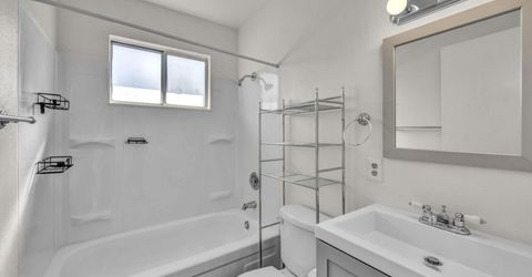 705 Jamaica Avenue, Unit APT 4, Reno, NV 89502 Photo
