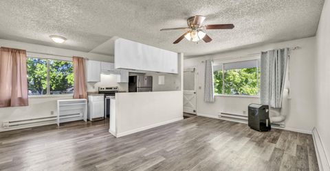 705 Jamaica Avenue, Unit APT 4, Reno, NV 89502 Photo