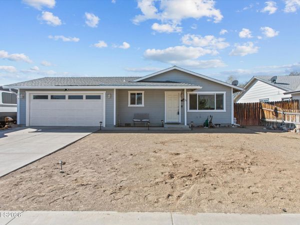 229 Gordon Lane, Dayton, NV 89403