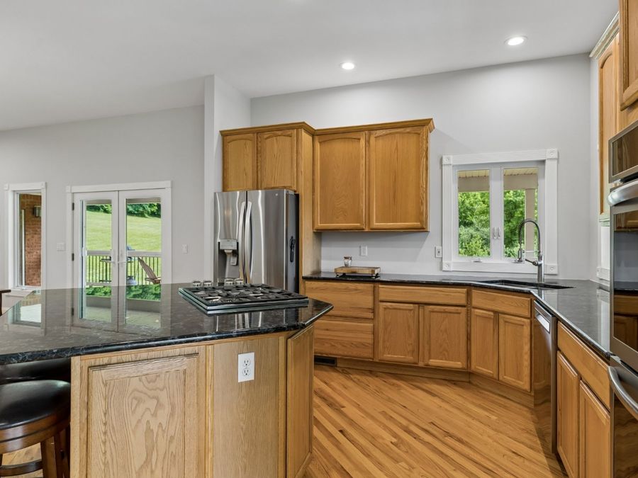 Property Image 33