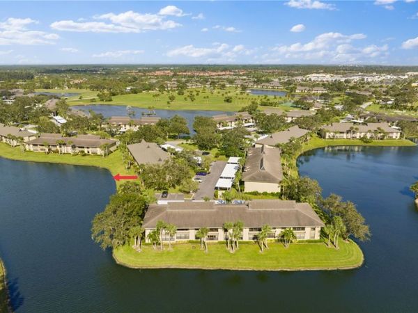 6 Plantation Drive, Unit 102, Vero Beach, FL 32966
