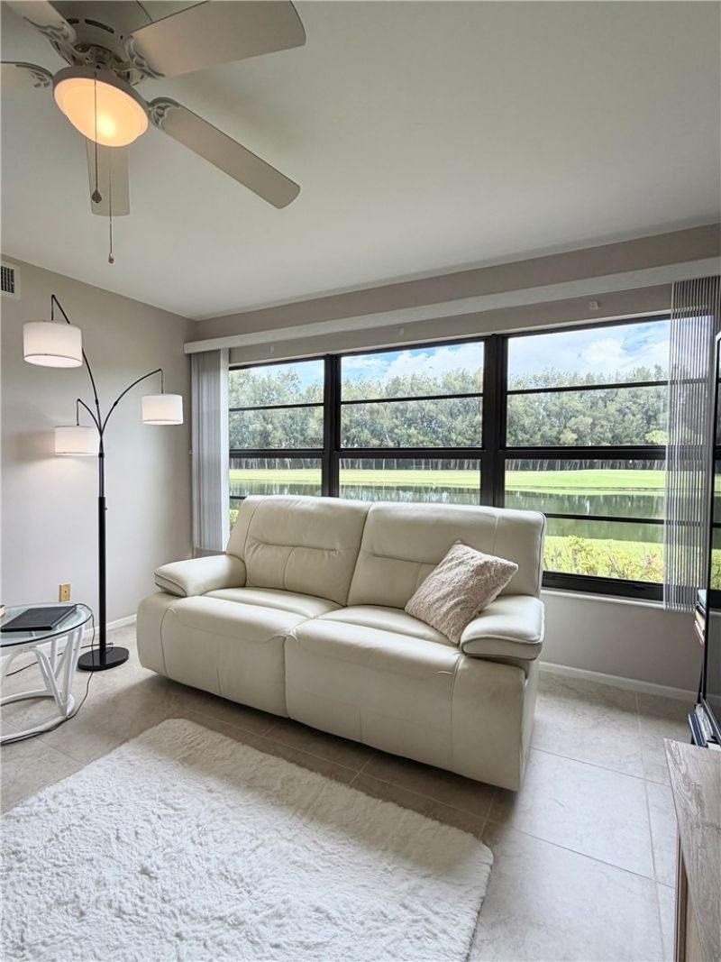 6 Plantation Drive, Unit 102, Vero Beach, FL 32966 Photo