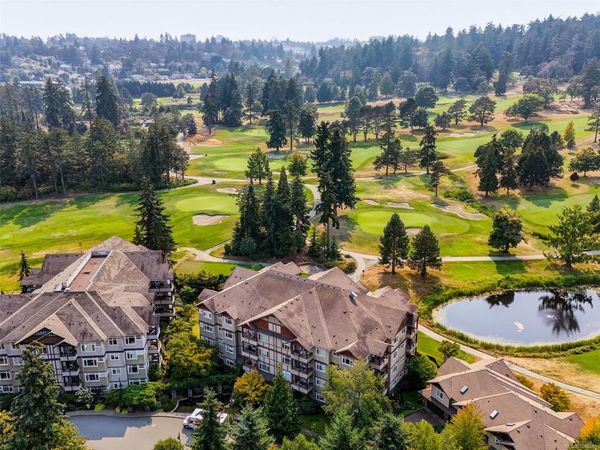 1115 Craigflower Rd , Unit #405E, Esquimalt, BC V9A 7R1