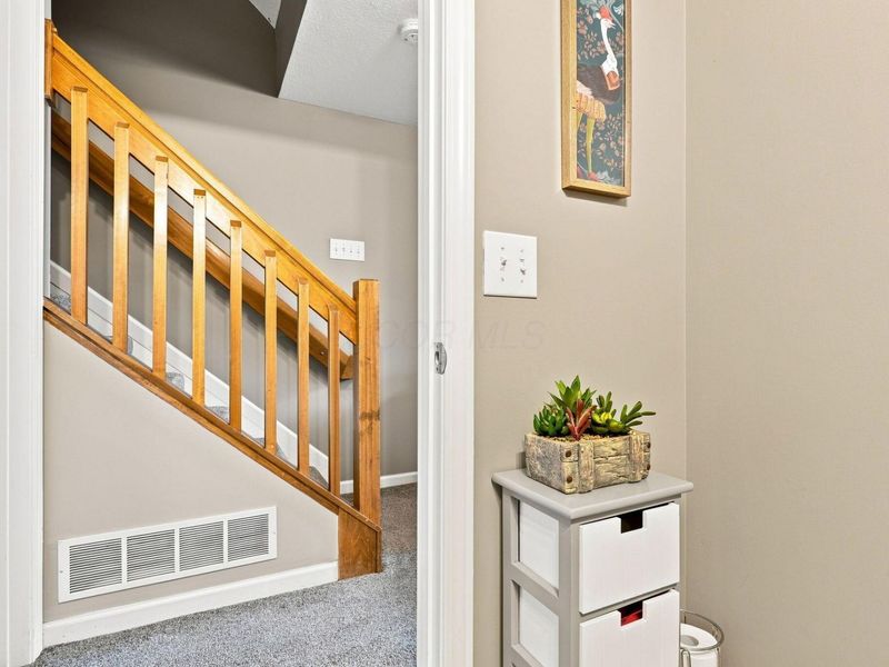 6058 Phar Lap Drive, Unit 17, New Albany, OH 43054 Photo 27