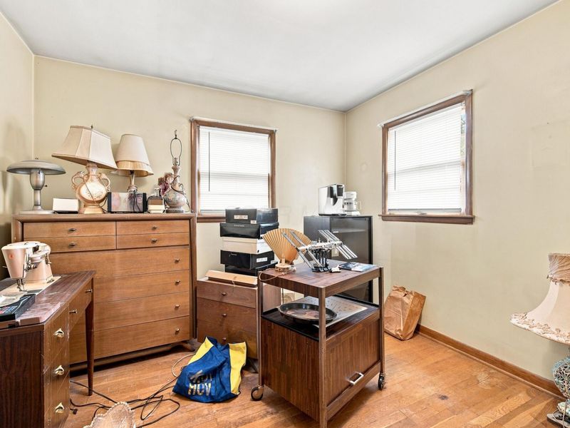 806 E Lincoln Avenue, Columbus, OH 43229 Photo 10