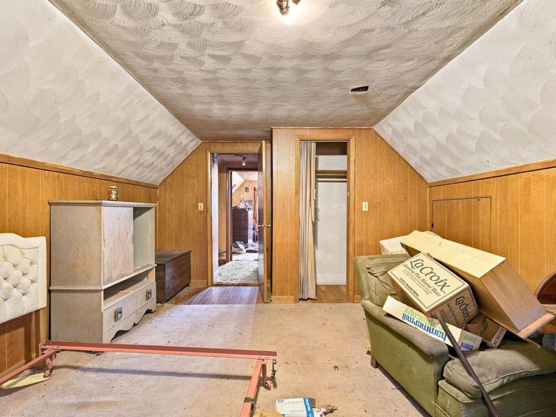 806 E Lincoln Avenue, Columbus, OH 43229 Photo 14
