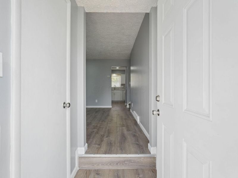990 Reeb Avenue , Columbus, OH 43207 Photo 6