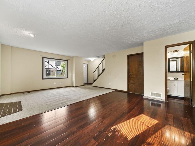 5347 Tartan Lane , Columbus, OH 43235 Photo 5