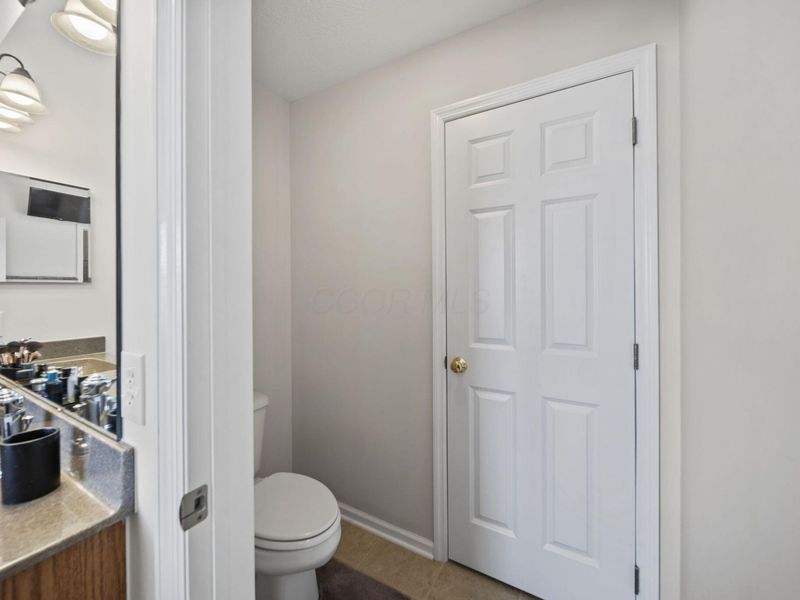 8302 Danbridge Way, Westerville, OH 43082 Photo 39