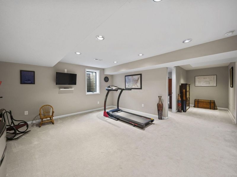 8302 Danbridge Way, Westerville, OH 43082 Photo 54
